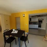 Apartament Casa Lina, Vallombrosa, Wifi, Private Area
